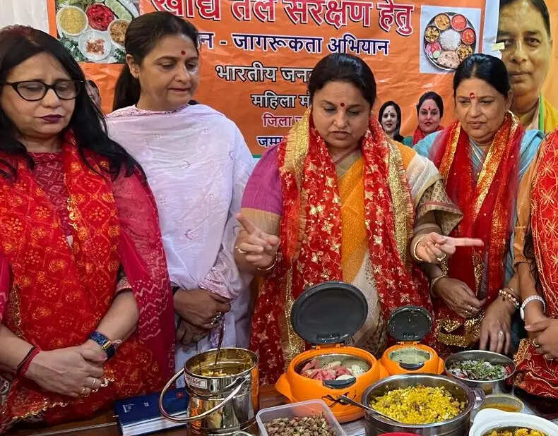 कम तेल वाले पौष्टिक भोजन को बढ़ावा देने के लिए जागरूकता कार्यशाला आयोजित