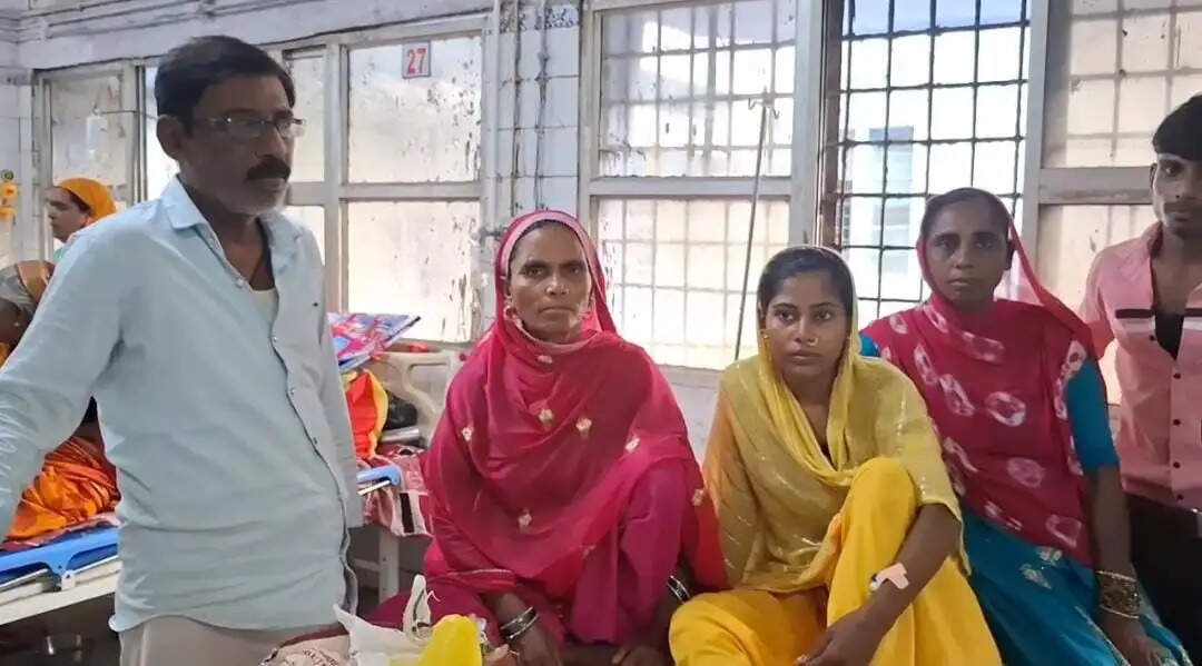 नवविवाहिता के साथ मारपीट के बाद जबरन कीटनाशक पिलाने का आरोप, मायागंज अस्पताल में भर्ती