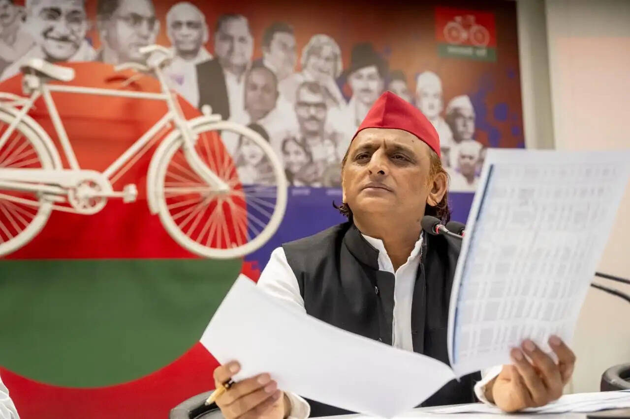 भाजपा सरकार के सब काम नकली : अखिलेश यादव