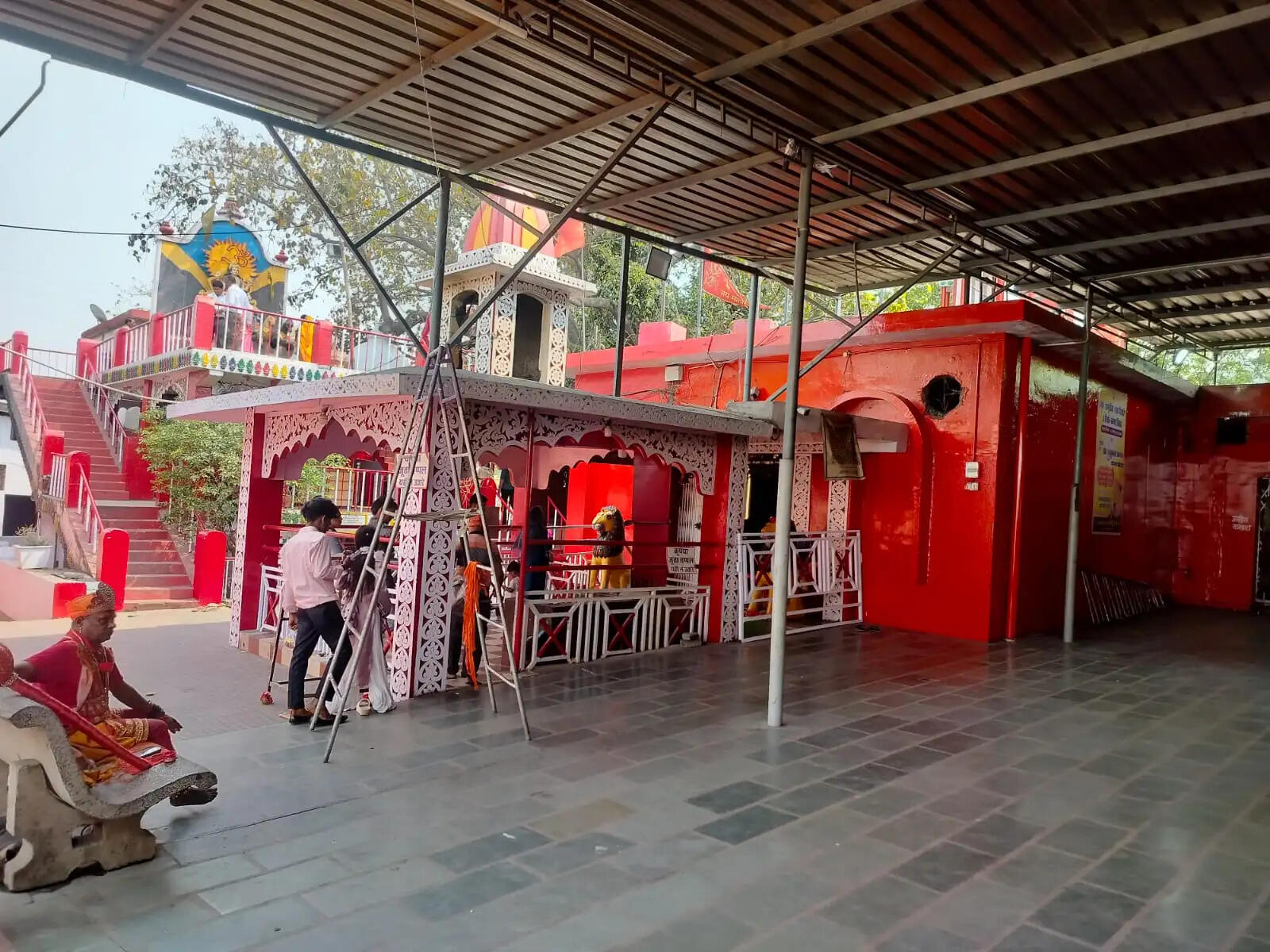 चैत्र नवरात्रि का 19 मार्च से शुभारंभ, देवी मंदिरों में तैयारियां तेज