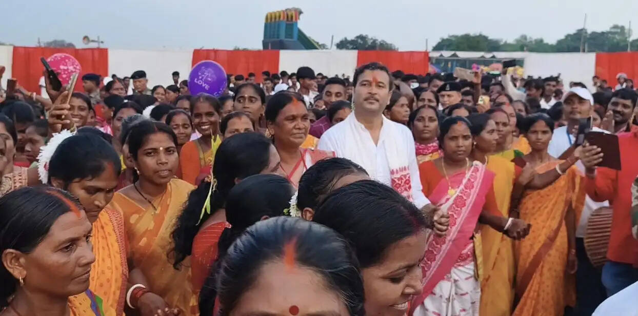 करम अखरा सांस्कृतिक विरासत को संरक्षित और सुरक्षित रखने का संकल्प : सुदेश