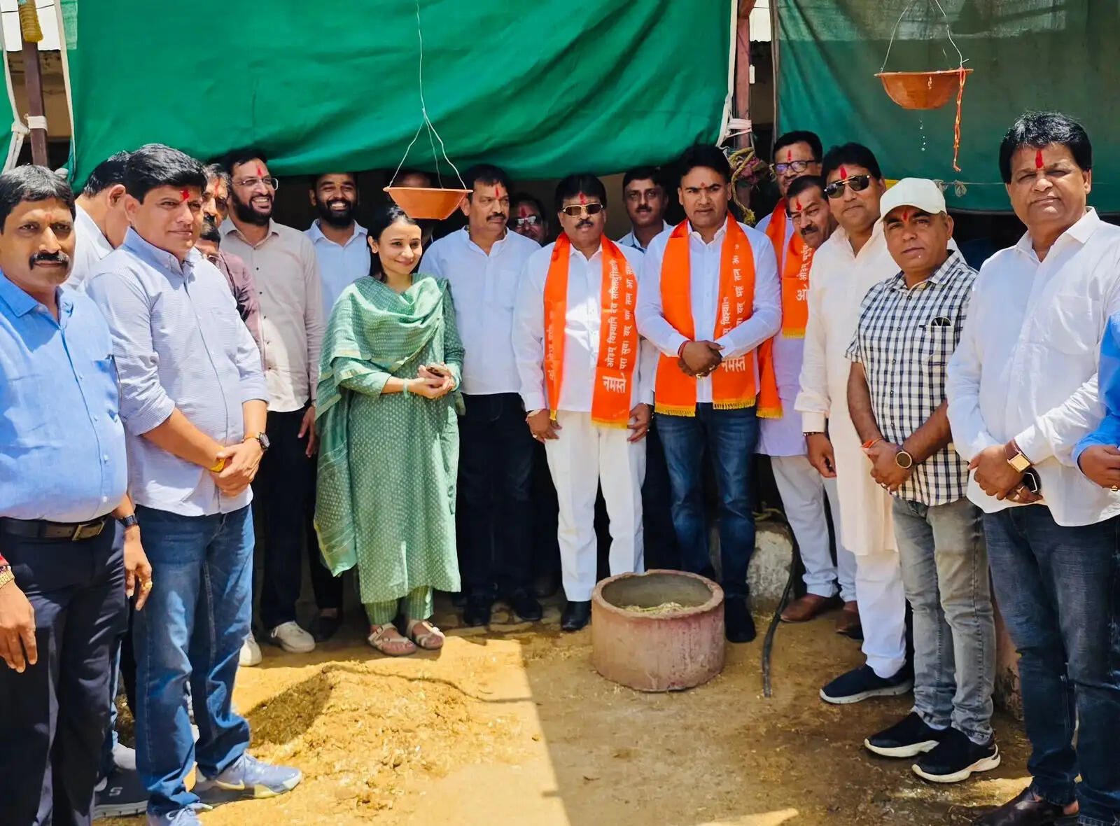 वंदे गंगा जल संरक्षण अपनी संस्कृति, आस्था और भविष्य को बचाने का अभियान - आक्या