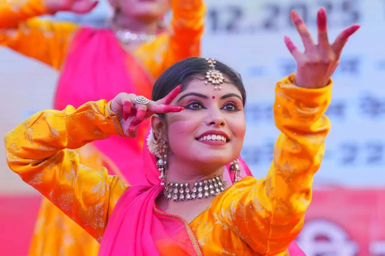 काशी तमिल संगमम 4.0: कथक नृत्य में प्रथम प्रस्तुति गंगा स्तुति देख तमिल मेहमान अभिभूत