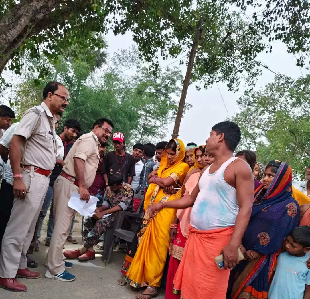 बिहार के मुजफ्फरपुर में बारात में ट्रॉली हटाने को लेकर उपजे विवाद में युवक की पीट-पीटकर हत्या