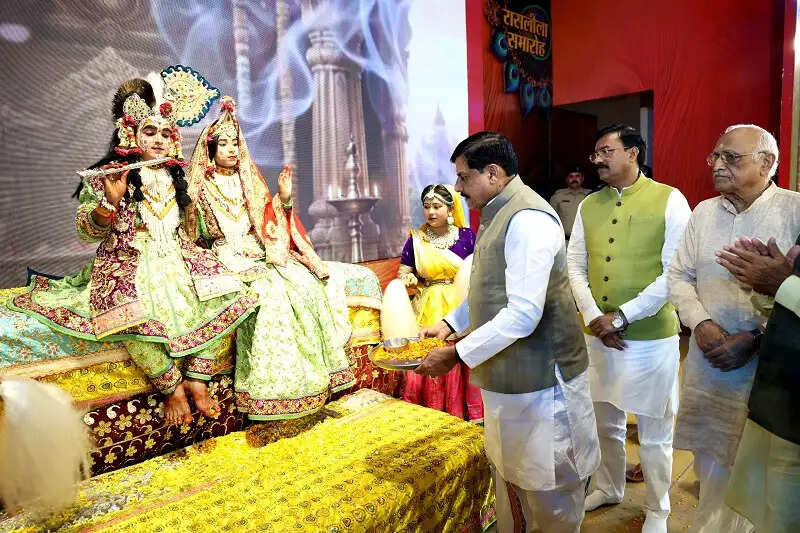 कान्हा से श्रीकृष्ण वंदे जगतगुरु की उपाधि पाने तक बेहद संघर्षमय रहा भगवान कृष्ण का जीवन : मोहन यादव