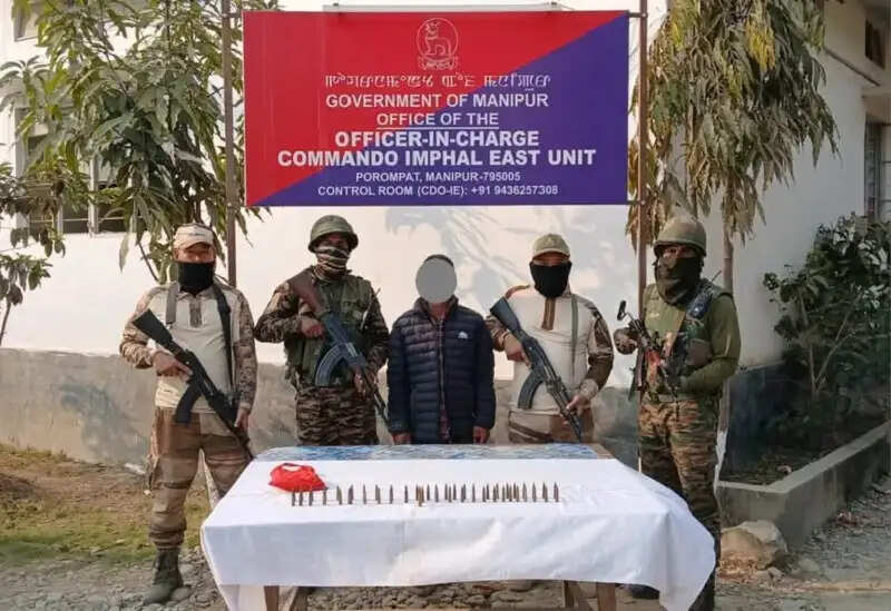मणिपुर में उग्रवादी संगठन का कैडर गिरफ्तार, 50 राउंड गोलियां जब्त