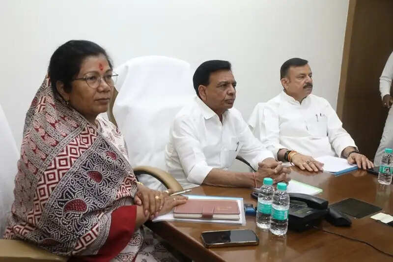 मप्र में आबकारी राजस्व में 20 प्रतिशत तक होगी वृद्धि : उप मुख्यमंत्री देवड़ा