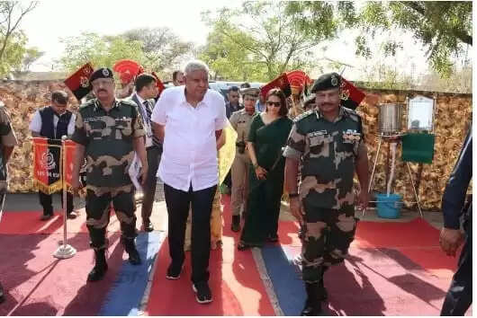 (संशोधित) उपराष्ट्रपति जगदीप धनखड़ ने थेप्पाकाडु हाथी शिविर का दौरा किया