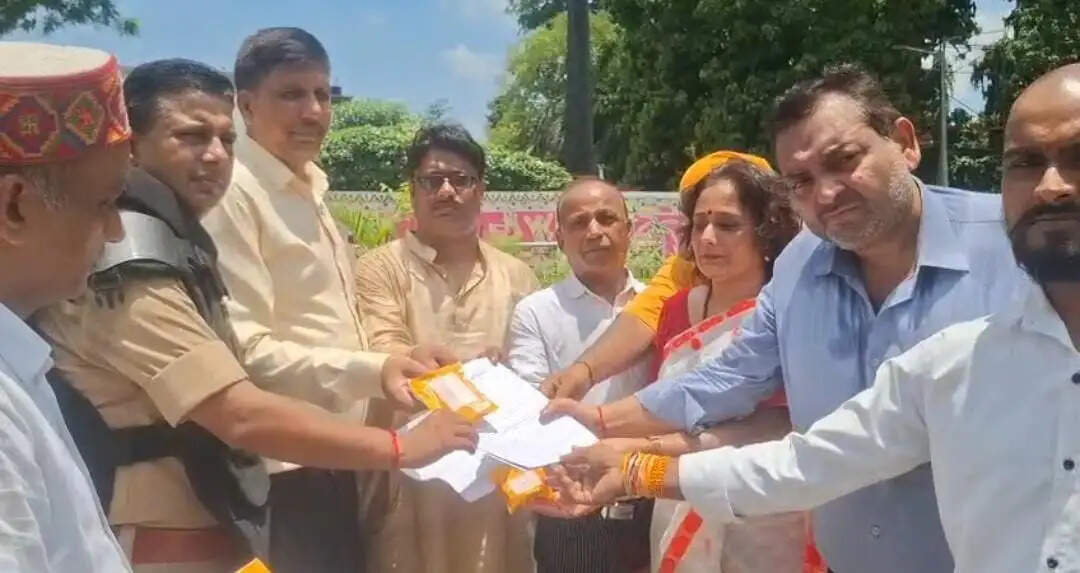गौहत्या पर पूर्ण प्रतिबंध के लिए केंद्रीय कानून की मांग, निकाली गई 'गौ सम्मान आह्वान यात्रा'