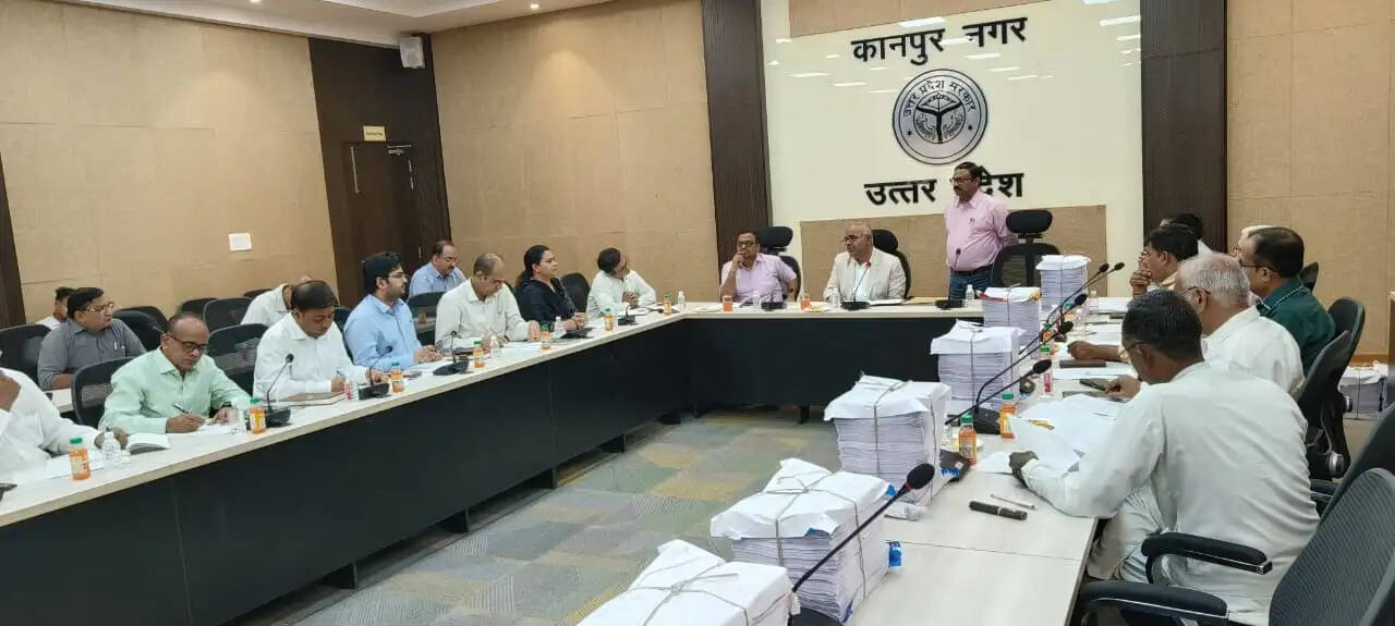 कानपुर की सभी 10 विधानसभा सीटों की मतदाता सूची का हुआ प्रकाशन, करीब सात लाख कम हुए मतदाता