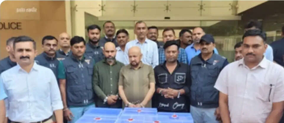 गुजरात में 25 करोड़ के ड्रग्स मामले का आरोपित भागने की कोशिश में घायल, पुलिस ने मारी गोली