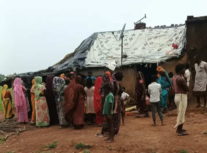 सामान लेने निकली किशोरी की मौत, परिवार पर टूटा दुखों का पहाड़