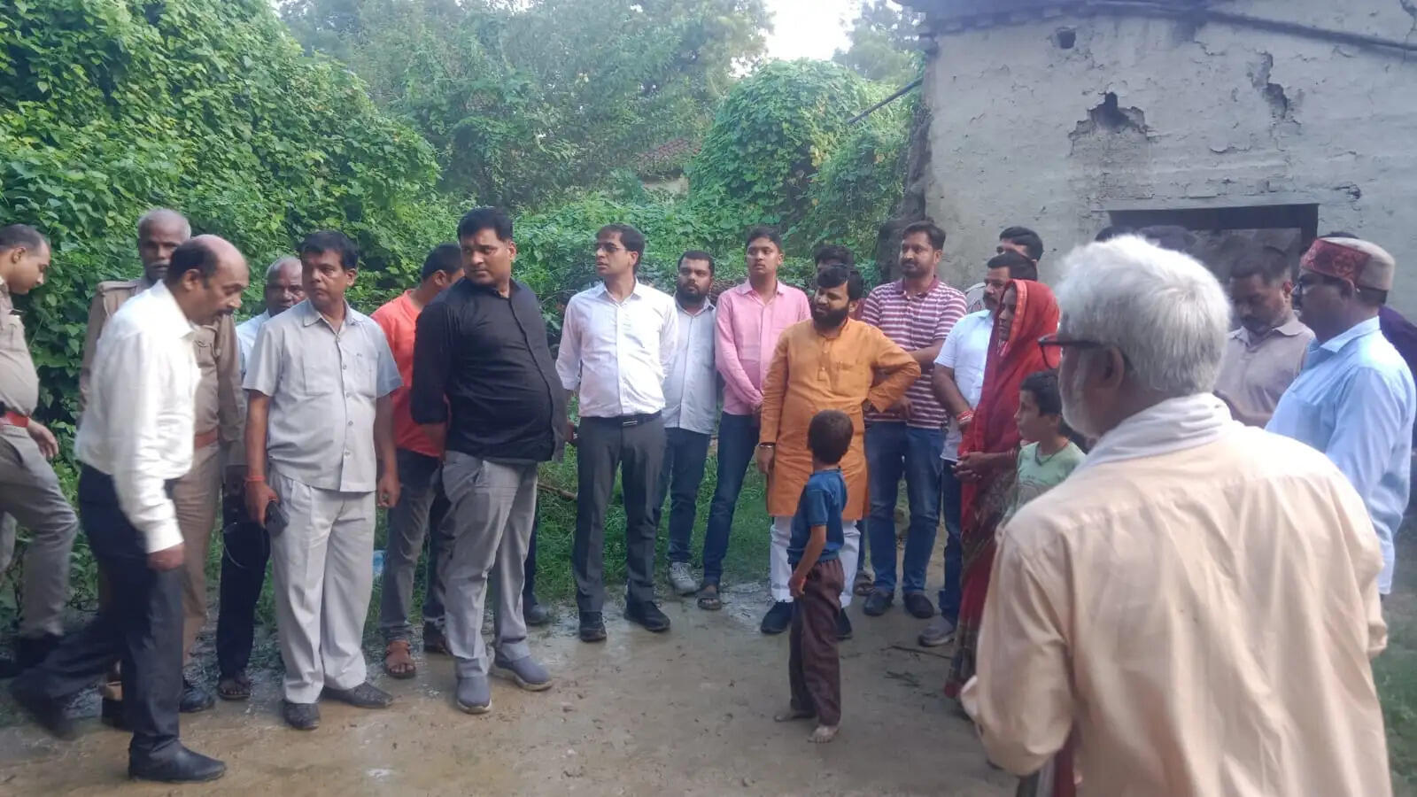 सोशल मीडिया से मिली सूचना पर जिला प्रशासन ने तत्काल पहुंचाई मदद