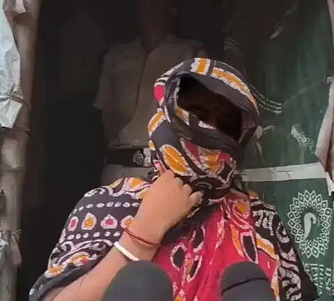 बारुईपुर कांड : प्रभास मंडल की मौत पर पत्नी बोली, अपराध की सजा मिली