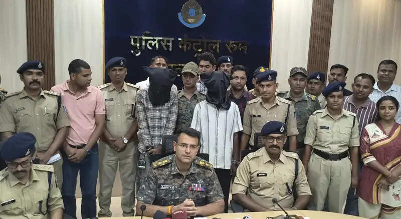 बालाघाट में सर्राफा व्यापारियों से हुई लूट की वारदातों का खुलासा, ‘ऐरागोल्ला गैंग’ के 3 सदस्य गिरफ्तार