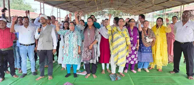 बस्तर के पटवारियों की हड़ताल जारी, किसानों की परेशानियां बढेगी