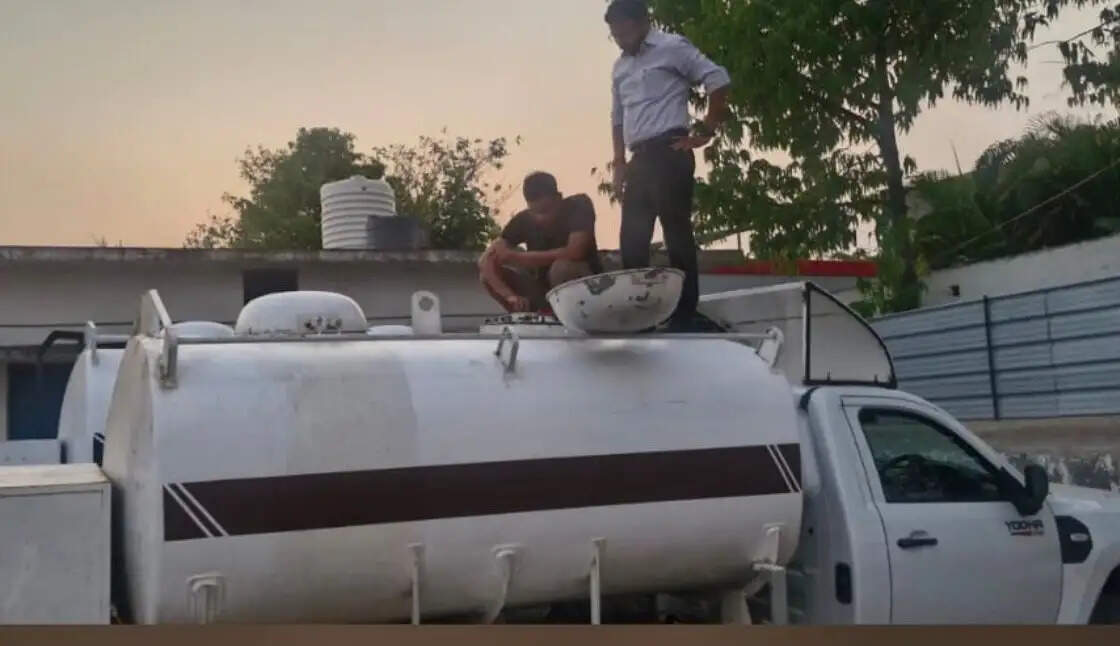 अवैध डीजल भंडारण पर प्रशासन की बड़ी कार्रवाई, 3100 लीटर डीजल जब्त