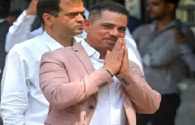 प्रवर्तन निदेशालय ने संजय भंडारी मामले में रॉबर्ट वाड्रा से की लंबी पूछताछ