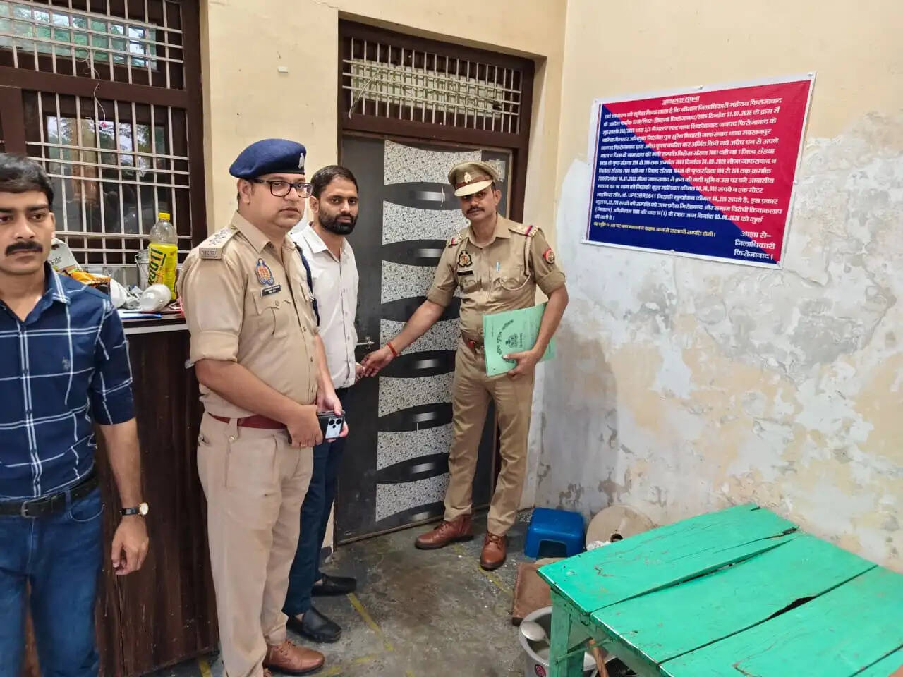 पुलिस ने की दो गैंगस्टरों की एक करोड़ से अधिक की संपत्ति कुर्क