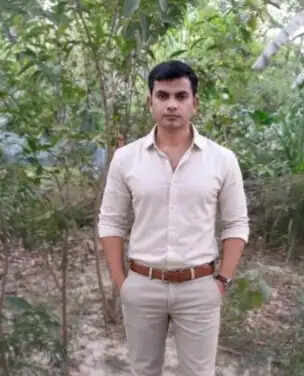 सड़क हादसे में सीएचसी के सहायक शाेध अधिकारी की मौत