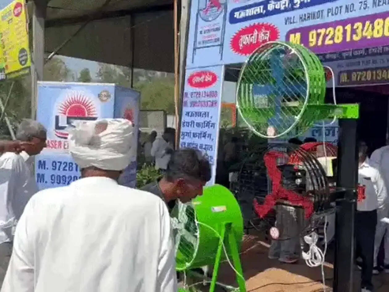 हिसार : अब दुधारू पशुओं को नहीं सताएगी गर्मी, कुलर बनकर तैयार