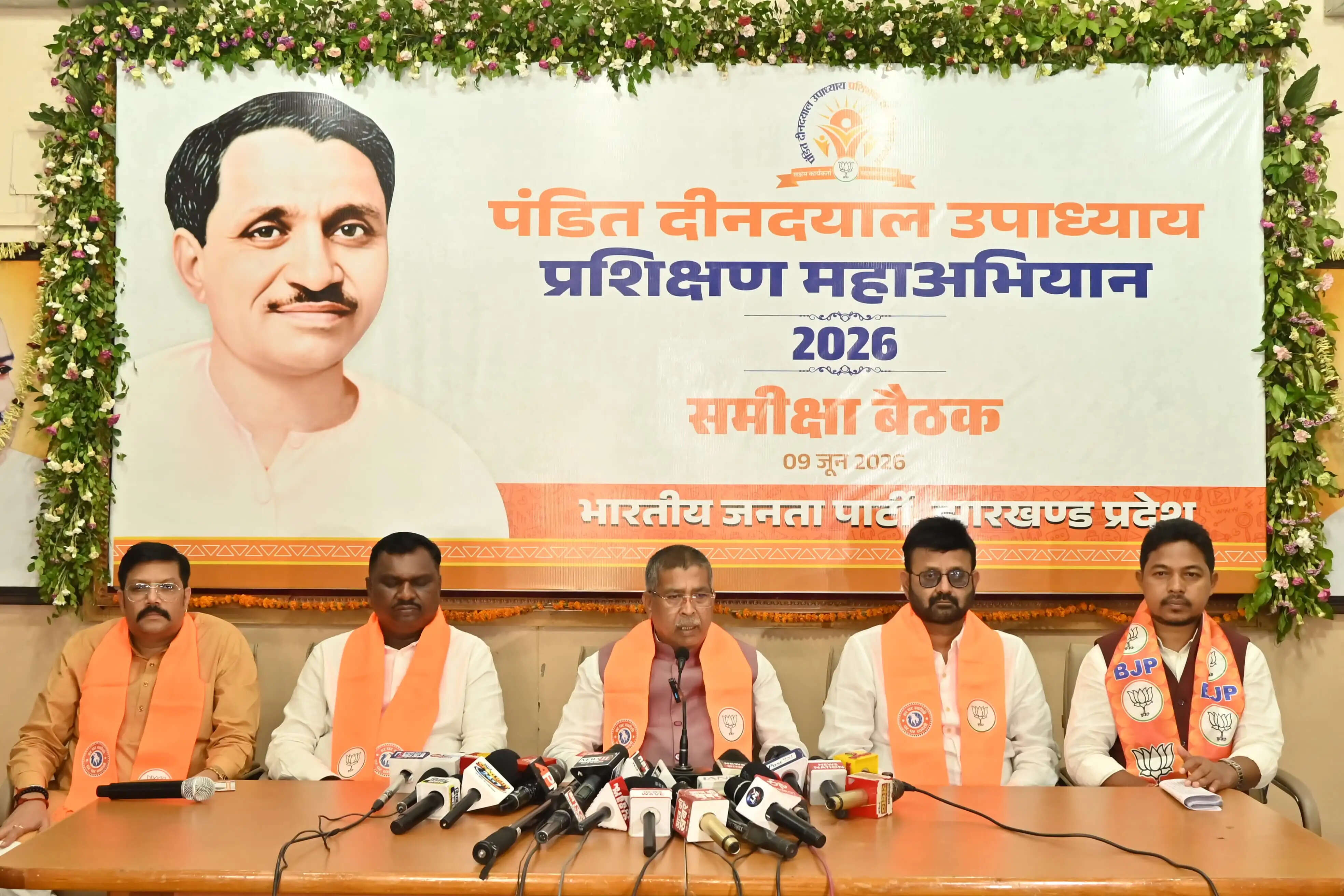 तीन करोड़ में झारखंड आंदोलन को खरीदने वाले, भाजपा को न पढ़ाएं नैतिकता का पाठ : आदित्य साहू
