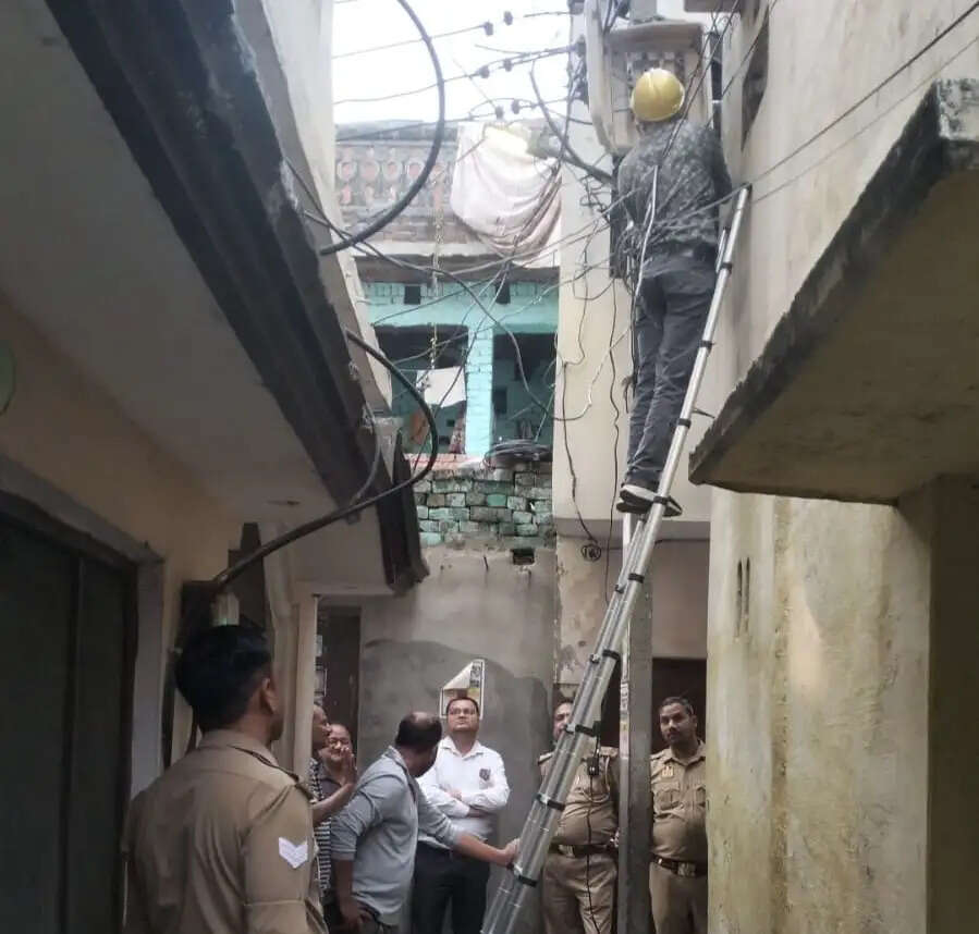 बरेली में बिजली चोरी के मामले में नौ उपभोक्ताओं पर मुकदमा दर्ज