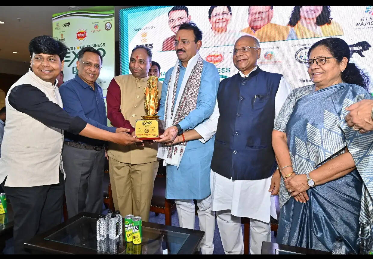 इंडिया फूड बिजनेस एक्सपो-का भव्य आगाज: उपमुख्यमंत्री डॉ. प्रेमचंद बैरवा ने किया उद्घाटन