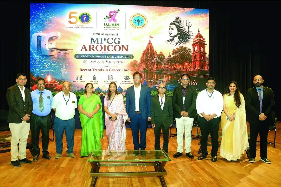 उज्जैनः आरडी गार्डी मेडिकल कॉलेज में जुटे देश के दक्ष ऑन्कोलॉजिस्ट