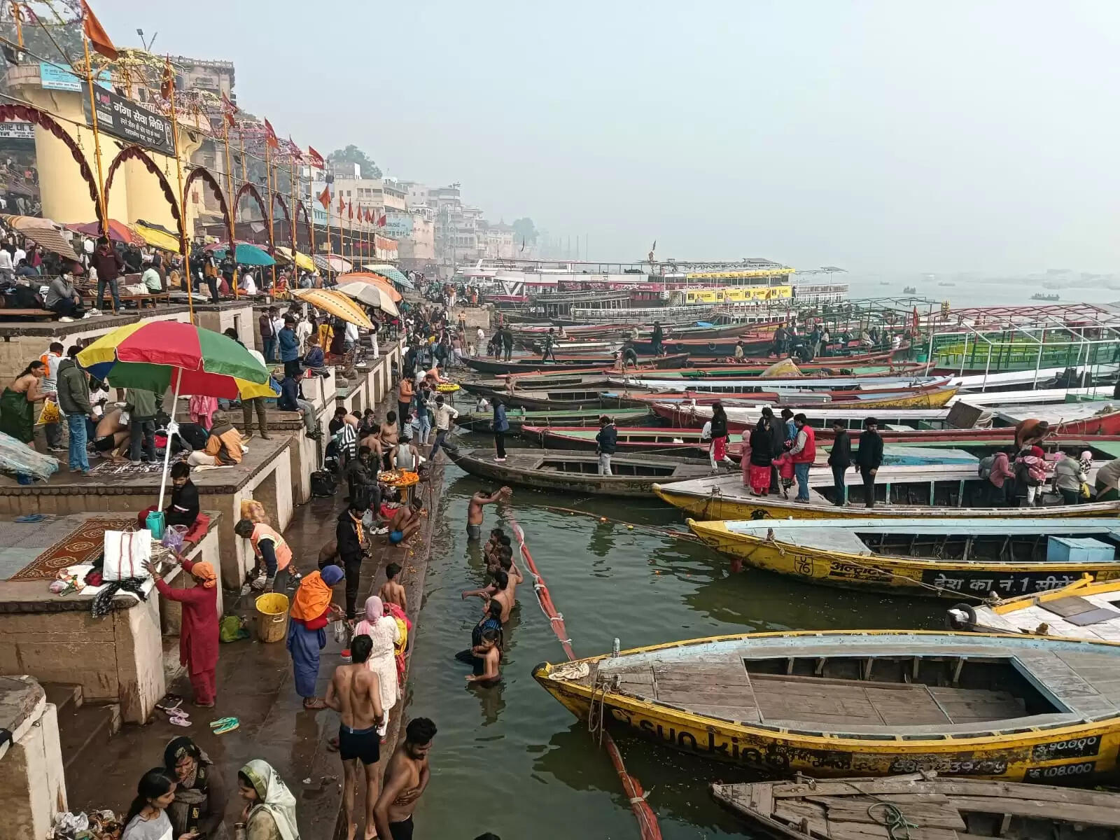 माघ मेले की शुरूआत पौष पूर्णिमा स्नान से, वाराणसी में गंगा किनारे किए गए सुरक्षा के व्यापक इंतजाम