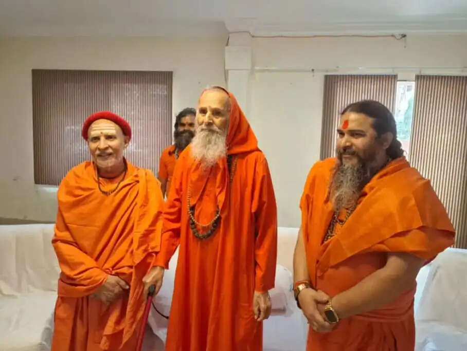 राजगढ़ः दो दिवसीय आध्यात्मिक महोत्सव कल से, श्रीराम जन्मभूमि ट्रस्ट के ट्रस्टी स्वामी परमानंद गिरी देंगे सत्संग