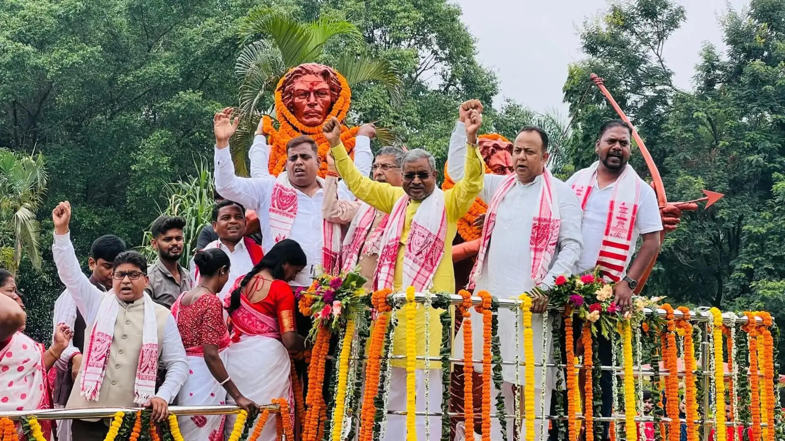 भाजपा ने राजधानी रांची समेत राज्य के 595 मंडलों में मनाया 'हुल दिवस', अमर शहीदों को दी श्रद्धांजलि