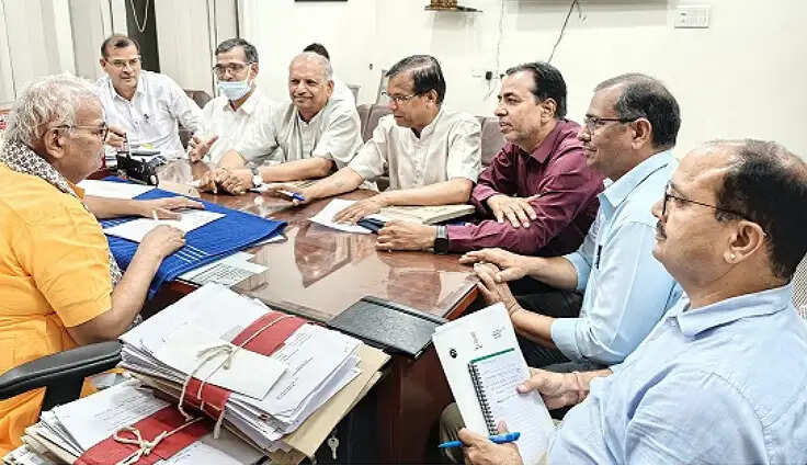 ग्रीष्मावकाश 28 जून तक, विश्व योग दिवस वाले दिन शिक्षकों व विद्यार्थियों को स्कूल आना होगा