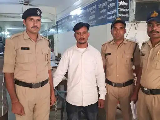 फेसबुक पर ‘पाकिस्तान जिंदाबाद’ पोस्ट और आपत्तिजनक टिप्पणी करने वाले मोहसिन को दो साल की सजा