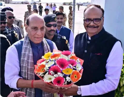 भारत किसी भी चुनौती से निपटने में सक्षम : राजनाथ