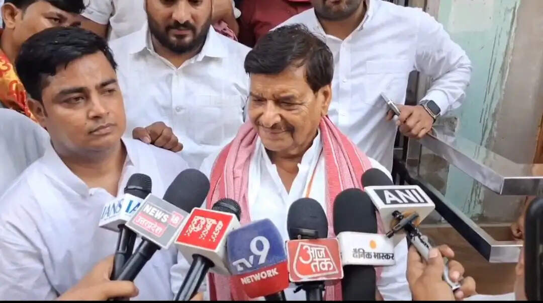 भगोड़े नेताओं को पार्टी में पद बांट रही भाजपा : शिवपाल यादव