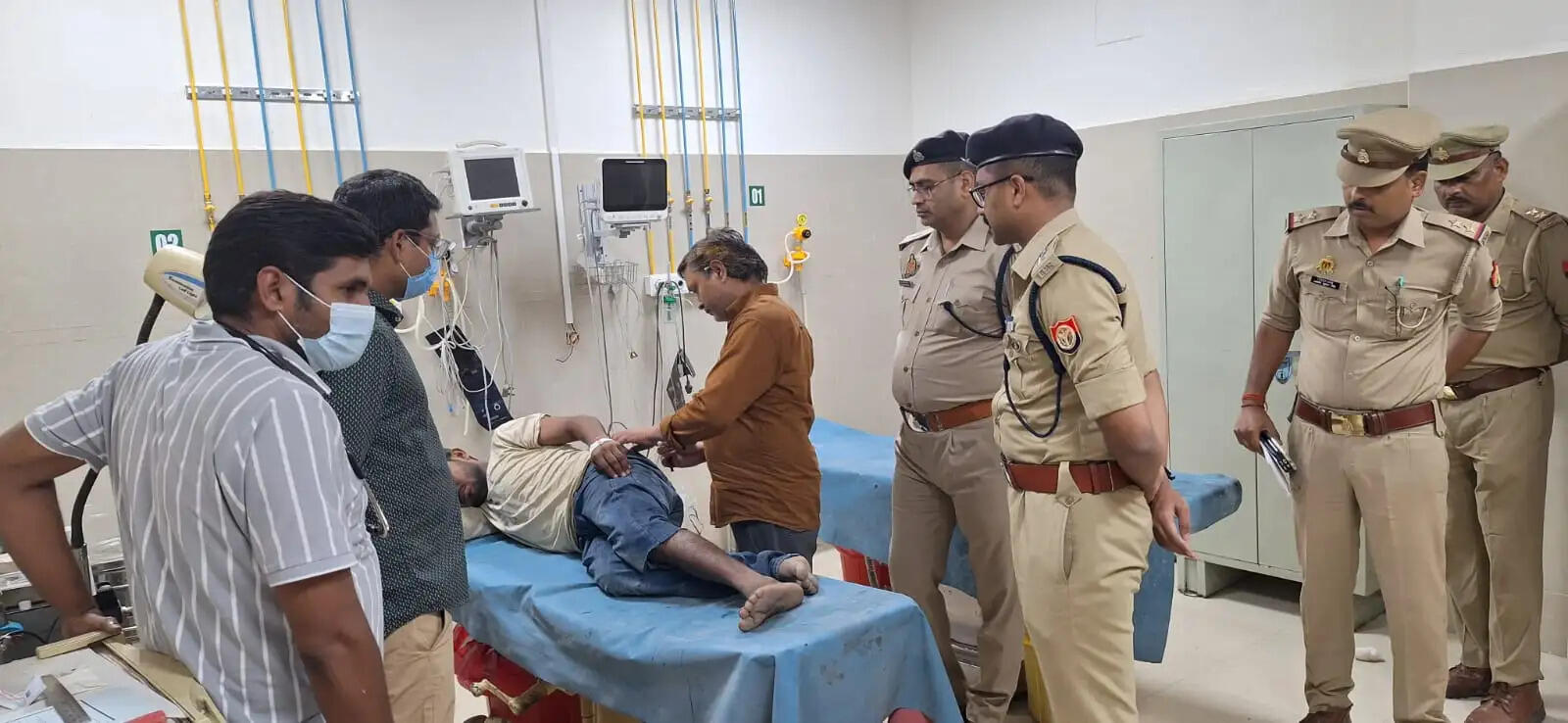 देवरिया : पुलिस मुठभेड़ में 25 हजार का इनामी बदमाश घायल