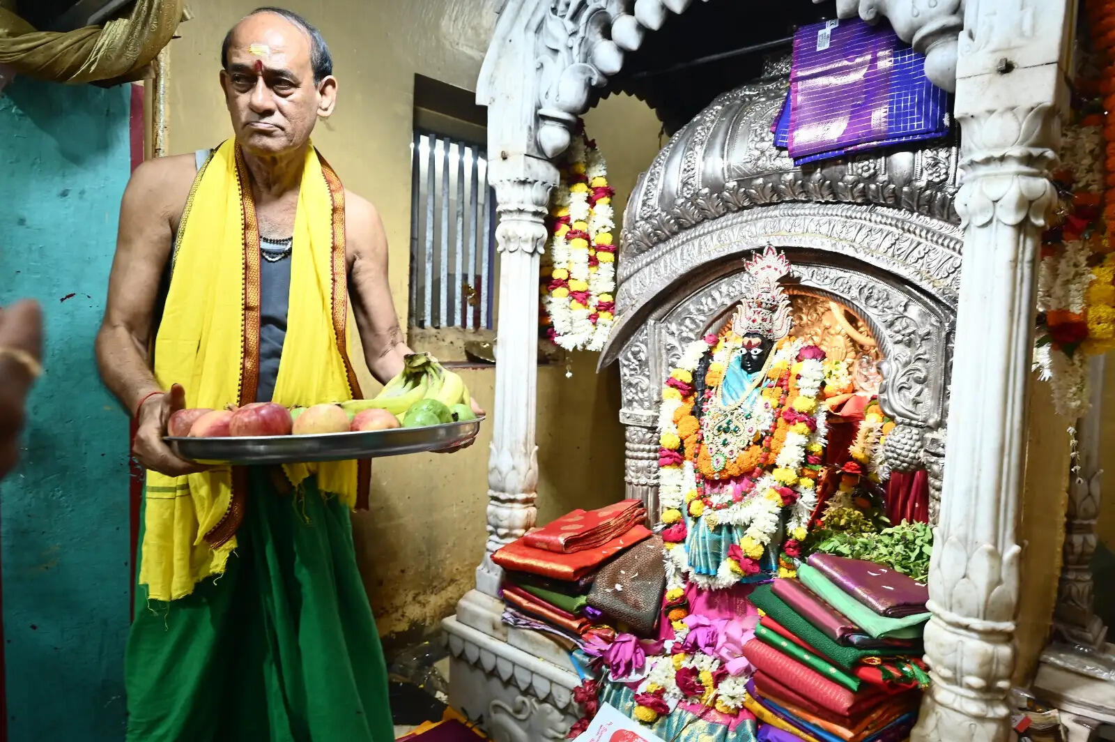 शारदीय नवरात्र में मां विशालाक्षी के मंदिर में विश्राम करने आते हैं काशीपुराधिपति बाबा विश्वनाथ