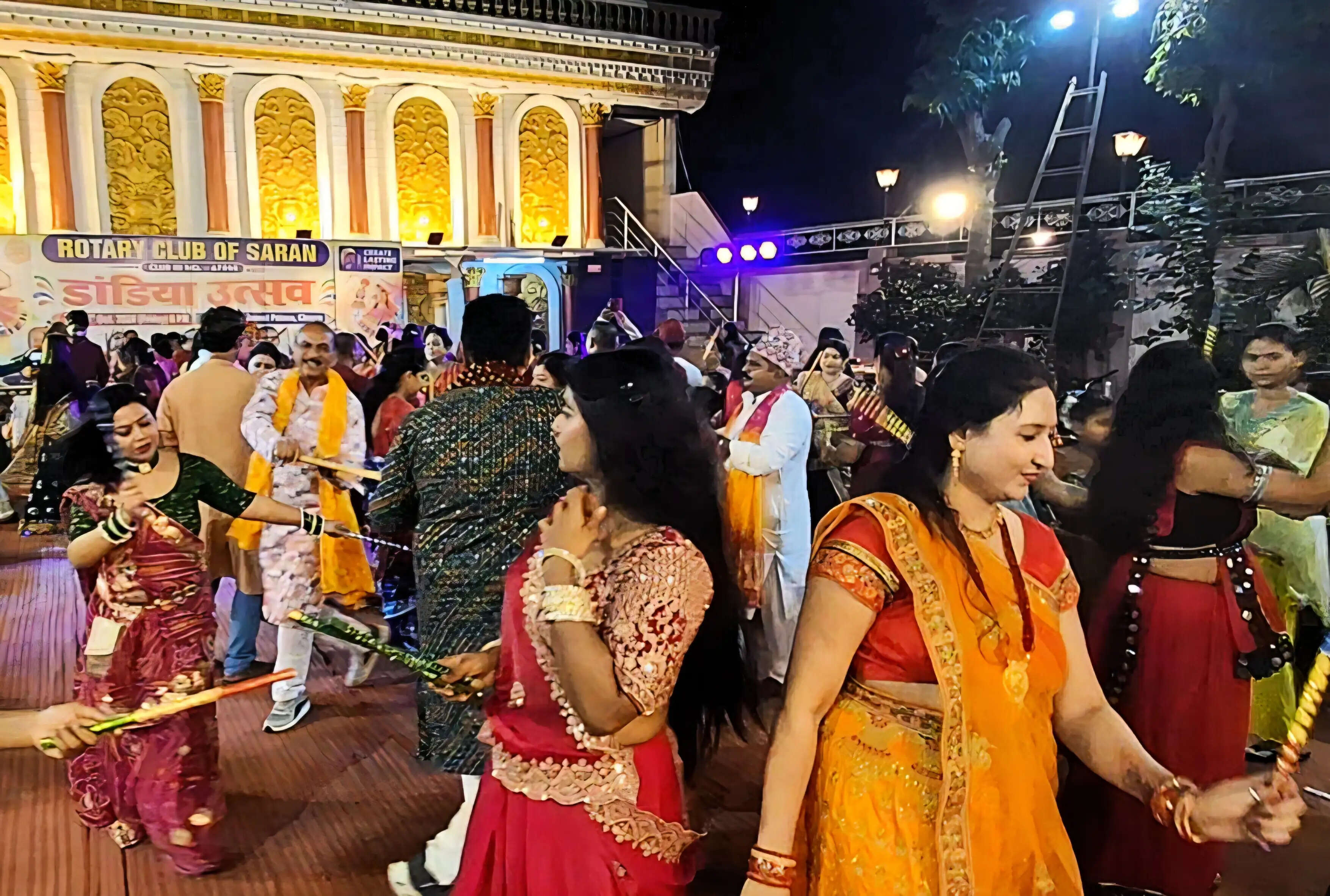 छपरा में डांडिया उत्सव का हुआ आयोजन