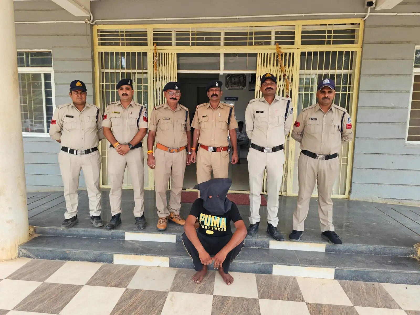 आगरमालवा में अवैध शराब पर बड़ी कार्रवाई, 901 लीटर शराब जब्त; एक आरोपी गिरफ्तार