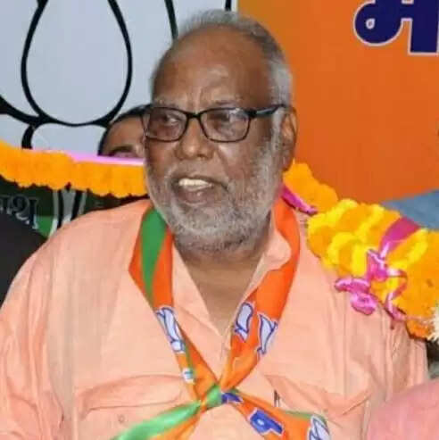 आदिवासी-मूलवासी समाज का सिर्फ राजनीतिक नारा के रूप में सरकार कर रही उपयोग : सूरज मंडल
