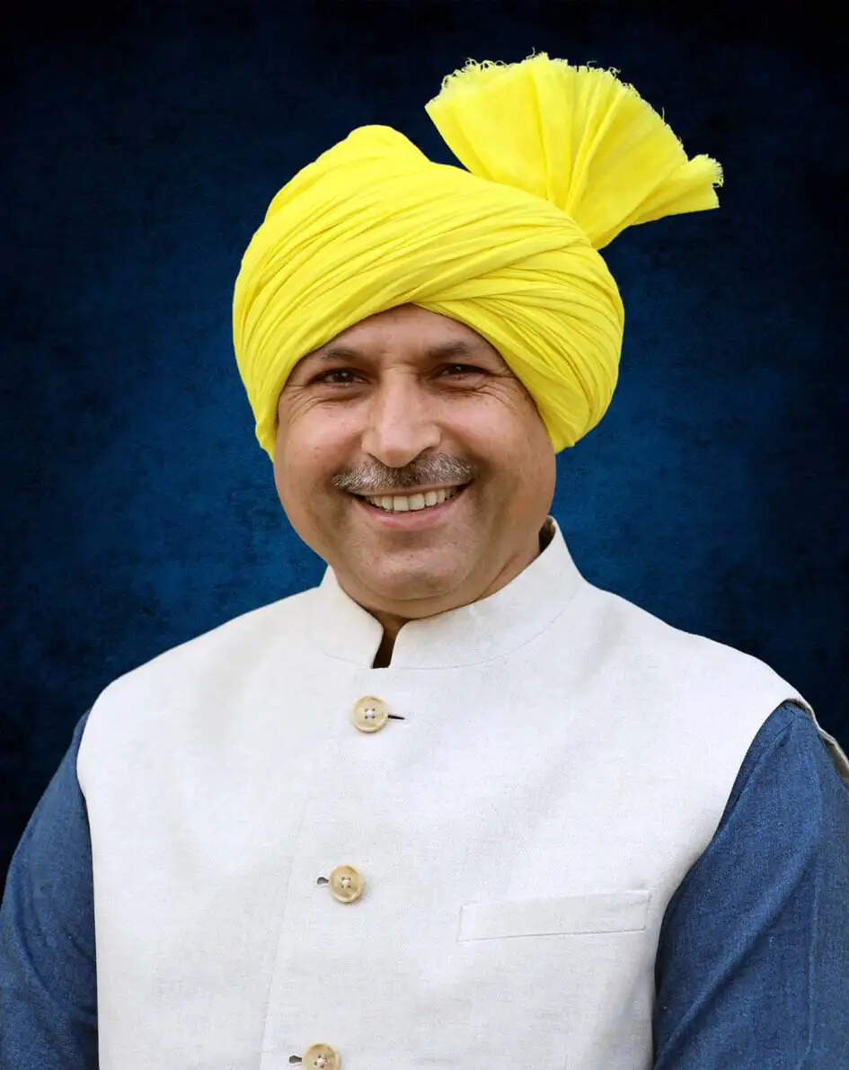 हांसी : सरकार ने केवल आंकड़ों का बजट पेश किया, असलियत कोसों दूर : राजेन्द्र सोरखी