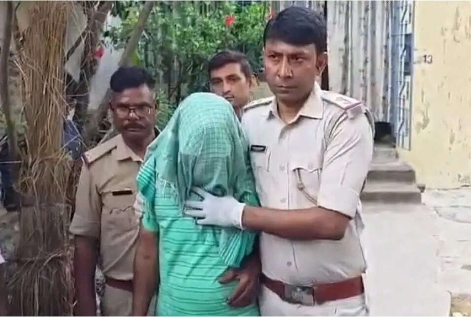 पहले पत्नी को काटा, फिर सोते बेटे और गर्भवती बेटी की ली जान, अब पुलिस से मांग रहा मौत