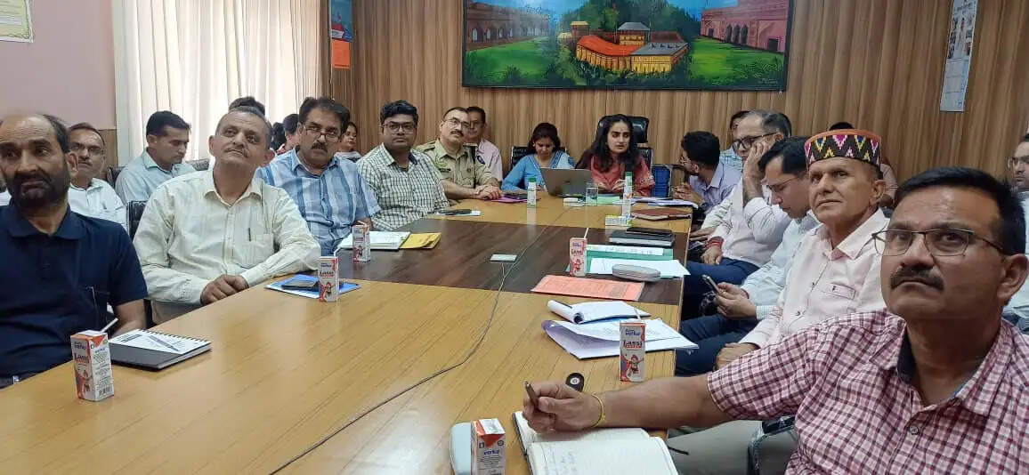 मॉनसून सीजन के लिए आवश्यक प्रबंध करें सभी विभाग : गंधर्वा राठौड़