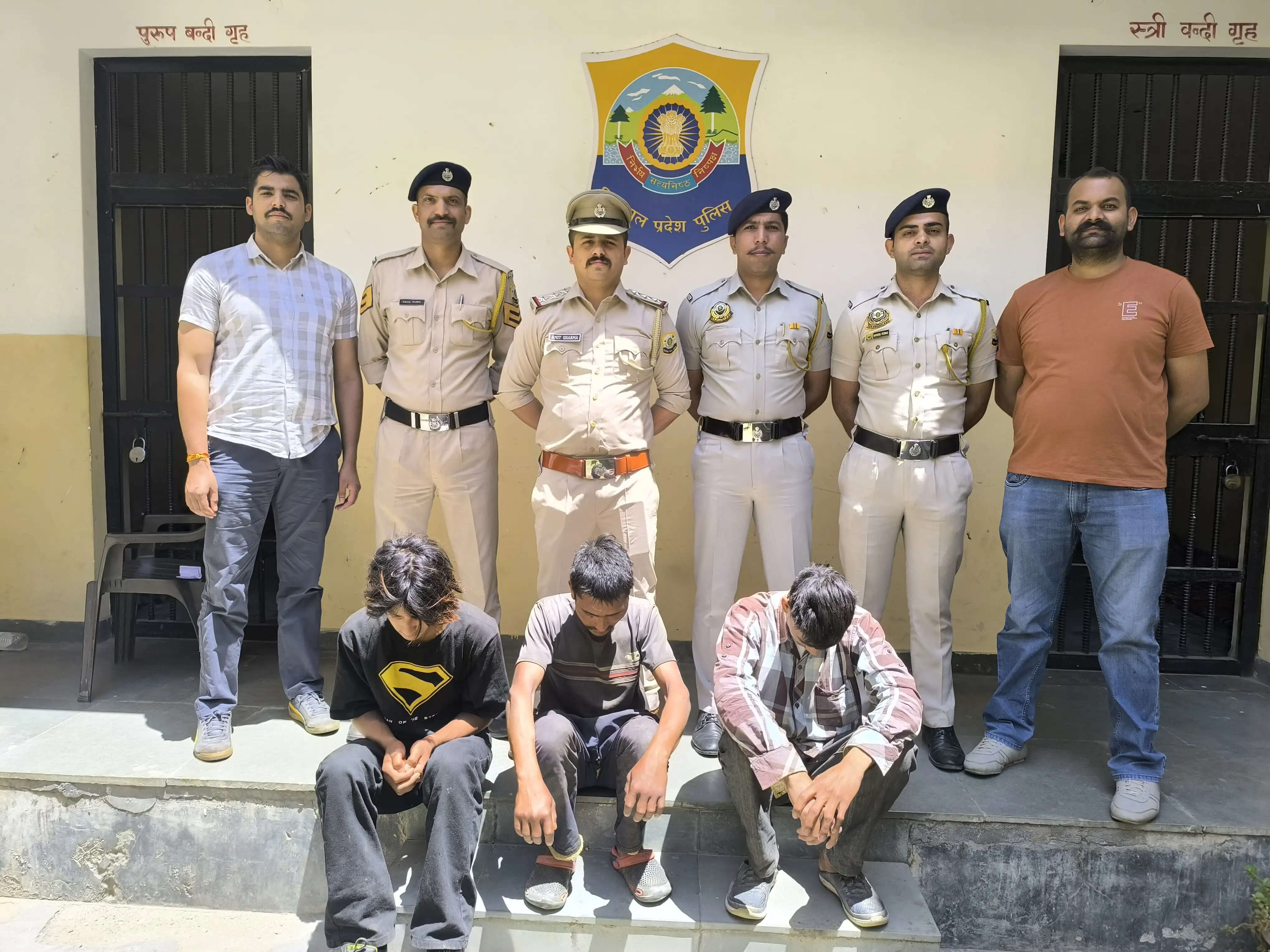 शिमला : बुजुर्ग महिला का मर्डर केस सुलझा, तीन नेपाली गिरफ्तार
