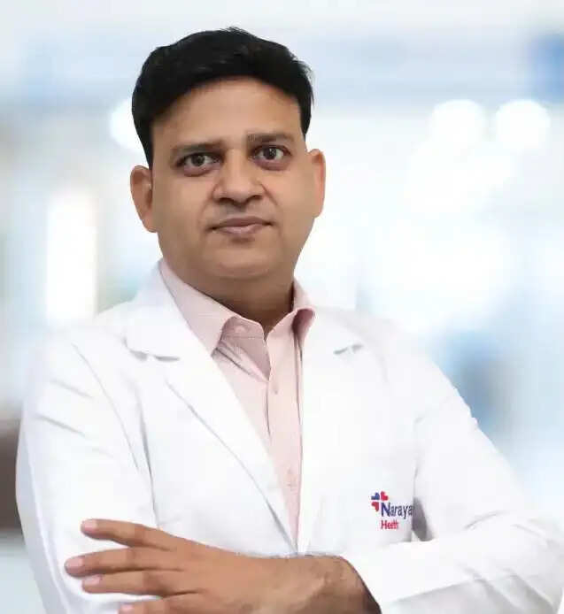 सुबह हाथ-पैर में कमजोरी और बोलने में परेशानी स्ट्रोक के संकेत: डॉ. गौरव गोयल