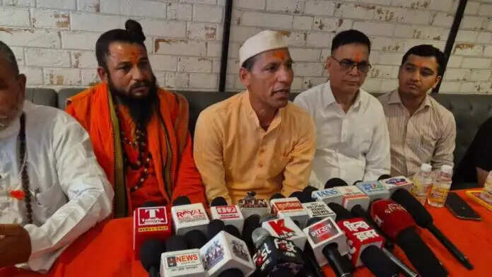 भीमताल में नशामुक्ति अभियान की शुरुआत, घर-घर गंगाजल वितरण होगा