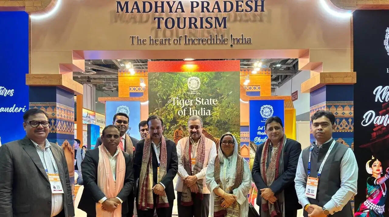 सिंगापुर के 'आईटीबी एशिया 2026' में मध्य प्रदेश पर्यटन का प्रदर्शन, विरासत, वन्यजीव और अनूठे स्वाद से विदेशी पर्यटकों को लुभा रहा राज्य