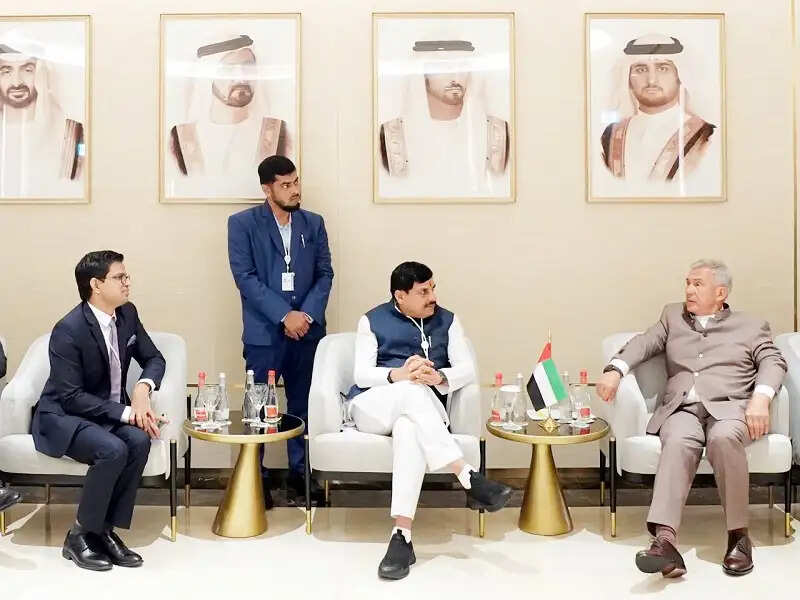 दुबई में मप्र के मुख्यमंत्री मोहन यादव ने तातारस्तान के प्रमुख एच.ई. रुस्तम मिन्निखानोव से की मुलाकात