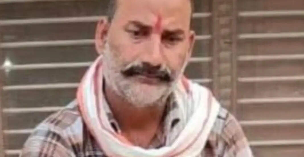 पूर्व विधायक विजय सिंह के घर में हुए विस्फोट में घायल पूर्व प्रधान की मौत